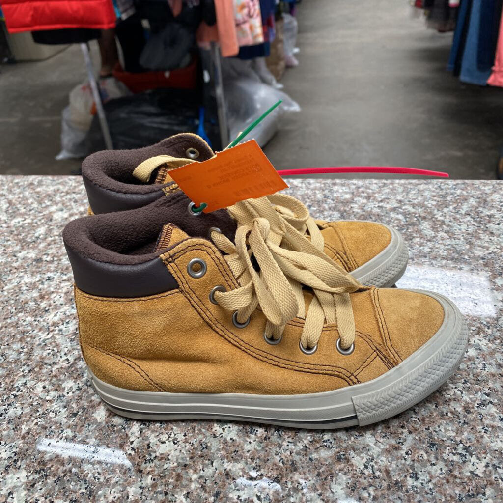 BOYS CONVERSE MUSTARD/DK BROWN 13