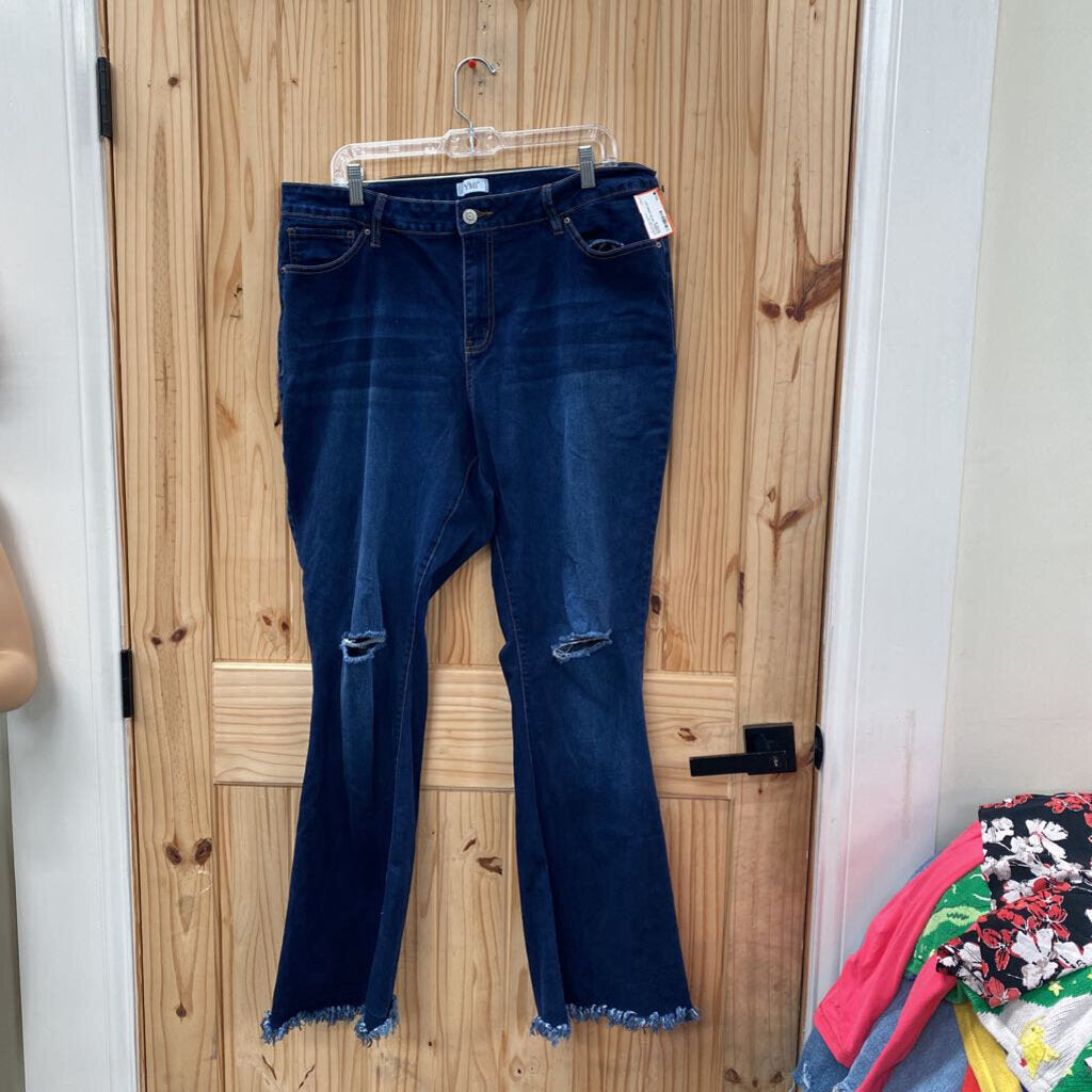 WOMENS YMI DK DENIM DIST. JEANS 20