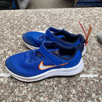 BOYS NIKE SHOES ROYAL BLUE/WHITE/ORANGE 1Y