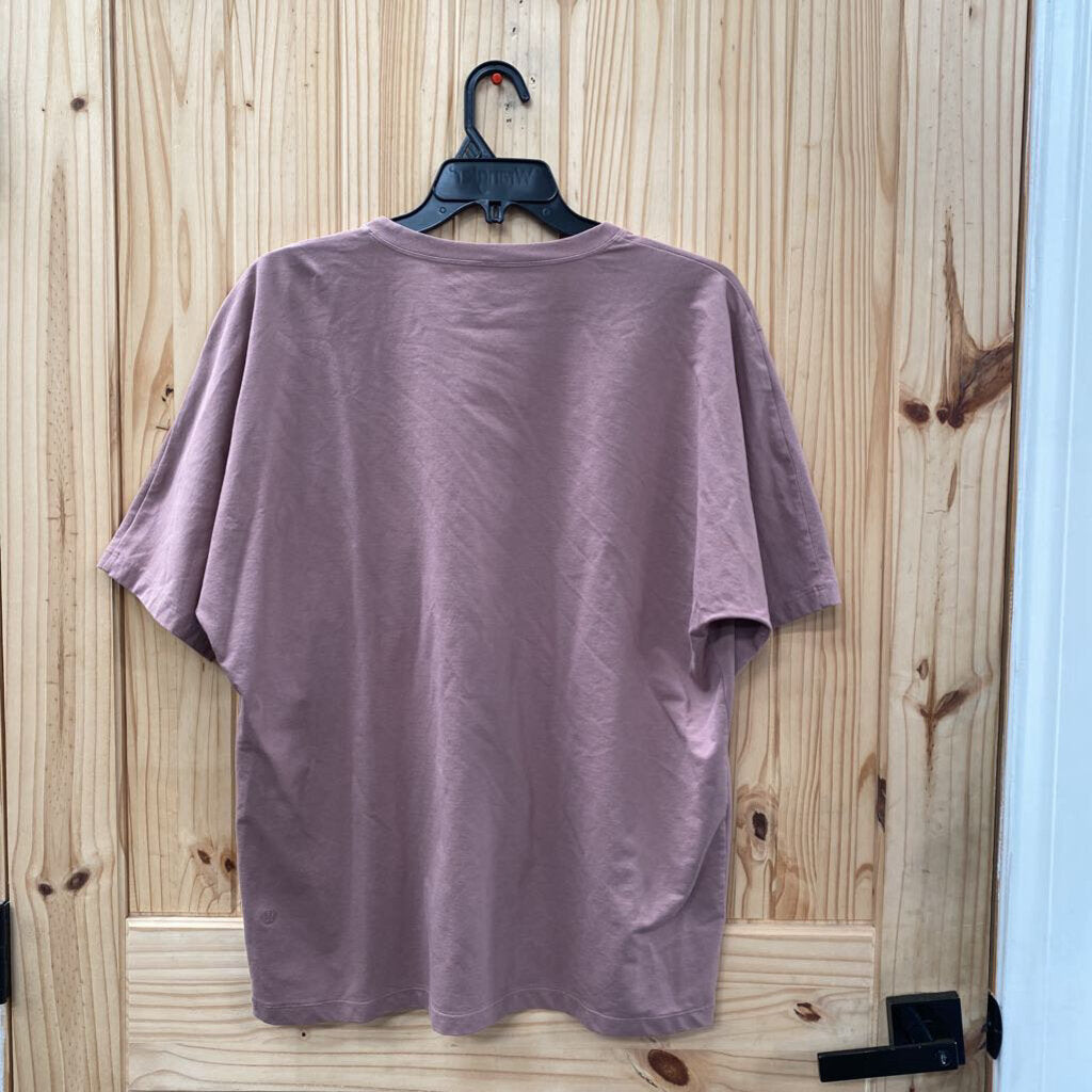 MENS LULULEMON MAUVE T-SHIRT L
