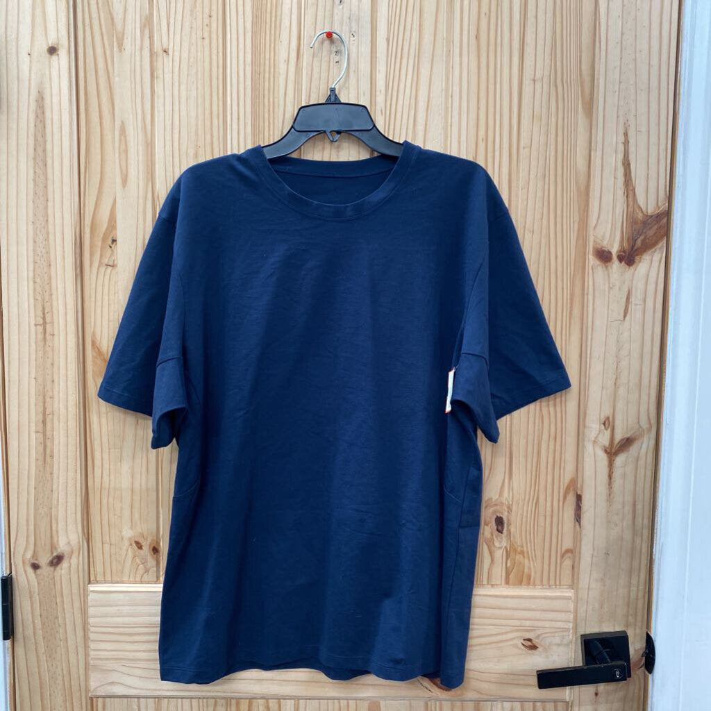 MENS LULULEMON NAVY BLUE T-SHIRT L