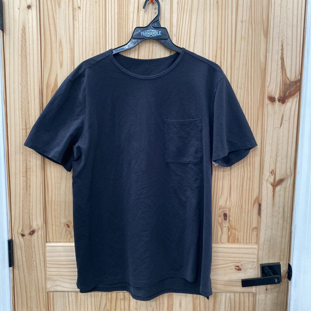 MENS LULULEMON BLK T-SHIRT L