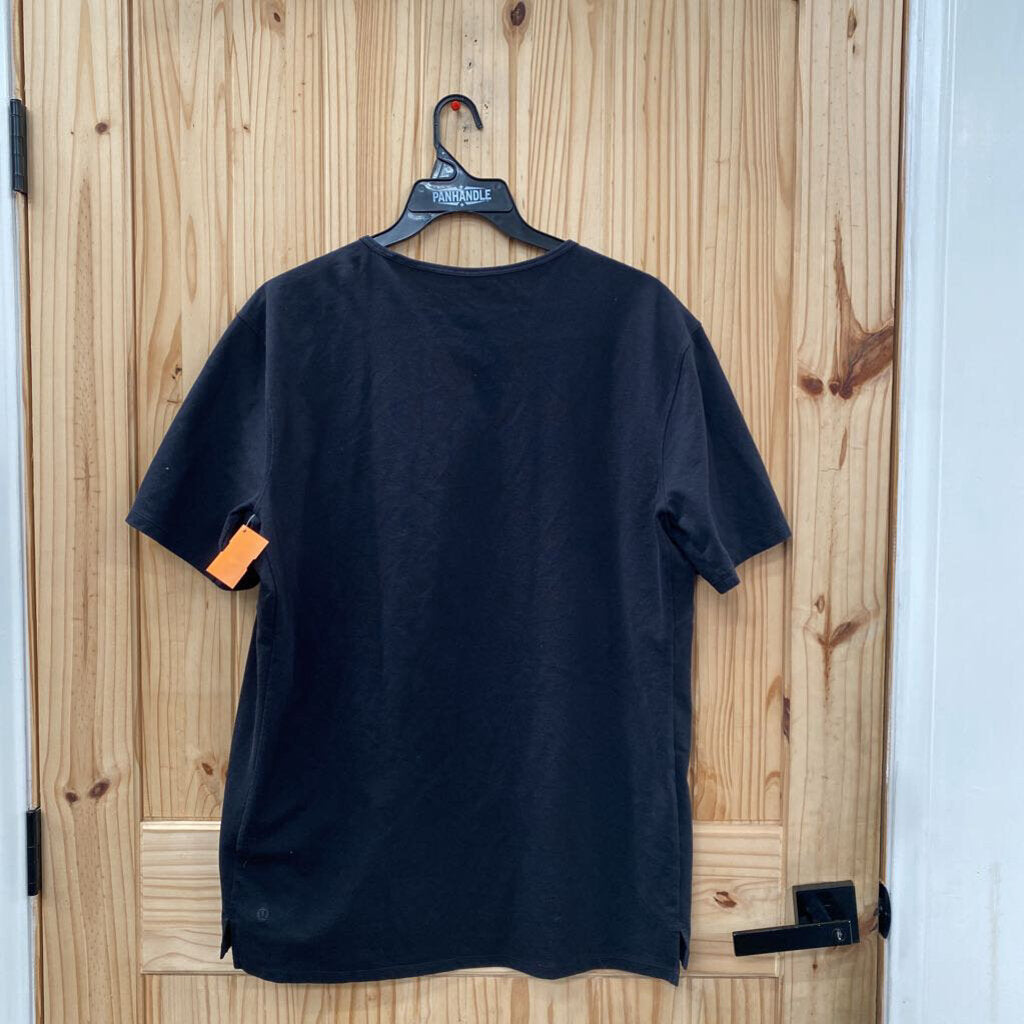 MENS LULULEMON BLK T-SHIRT L