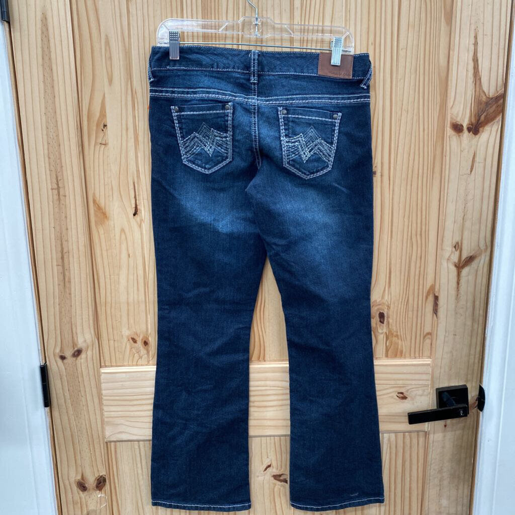 WOMENS MAURICES DK DENIM JEANS 5/6 SHORT