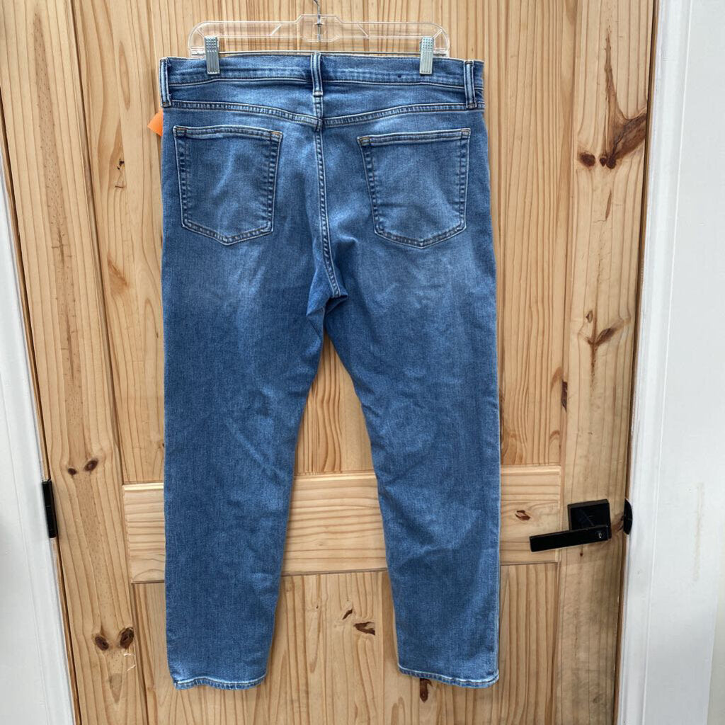 MENS GAP LT DENIM JEANS 34X30
