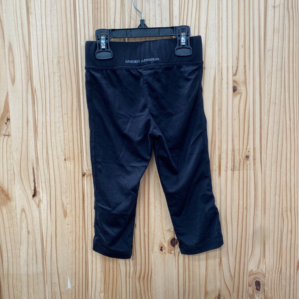 GIRLS UNDER ARMOUR CAPRIS BLK/GREY 5