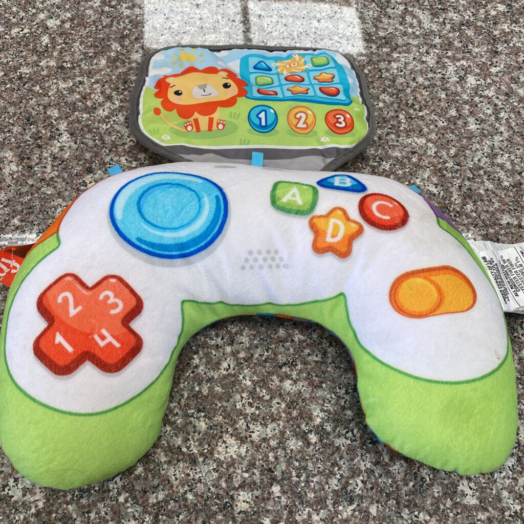 FISHER PRICE GAME CONTROLLER PILLOW W/PLAYMAT