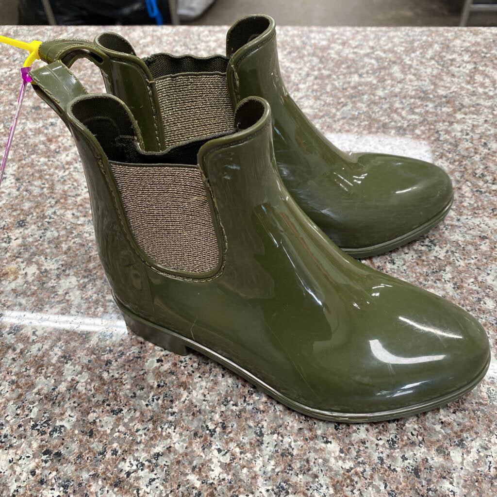 GIRLS OLIVE GREEN BOOTS 13