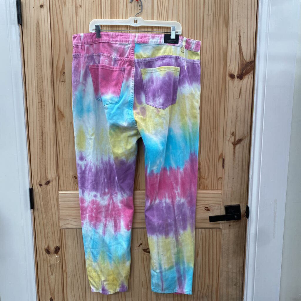 WOMENS AMERICAN BAZI MULTI COLOR DENIM DIST. JEANS 2X NWT