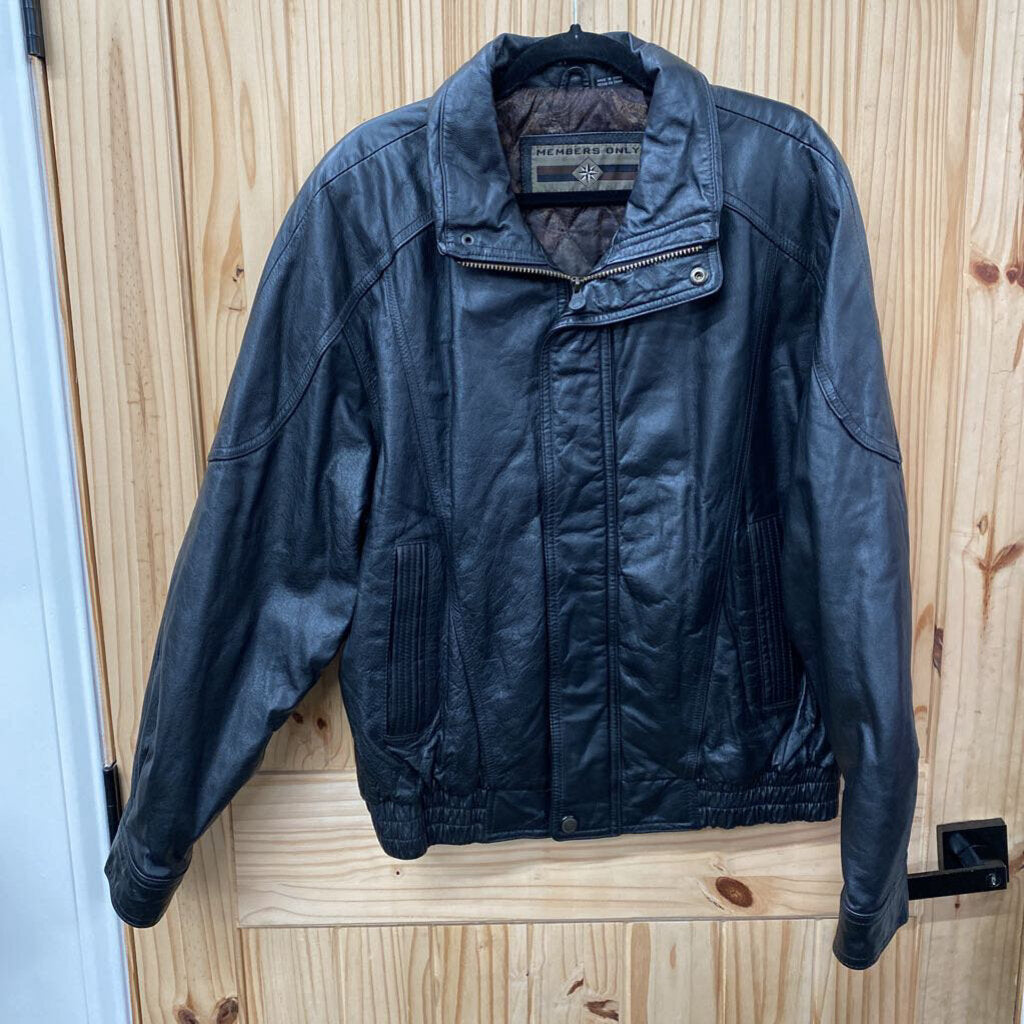 MENS MEMBERS ONLY BLACK LEATHER JACKET M