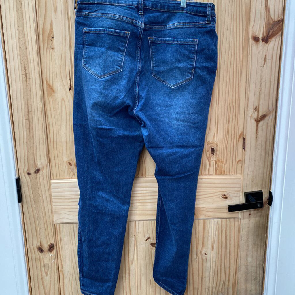 WOMENS FASHIONNOVA DK DENIM DIST. JEANS 2X