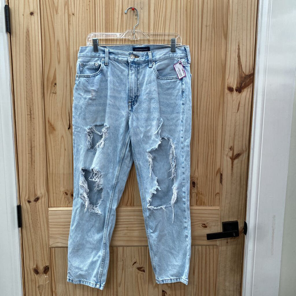 WOMENS AEROPSTALE LT DENIM DIST. JEANS 10