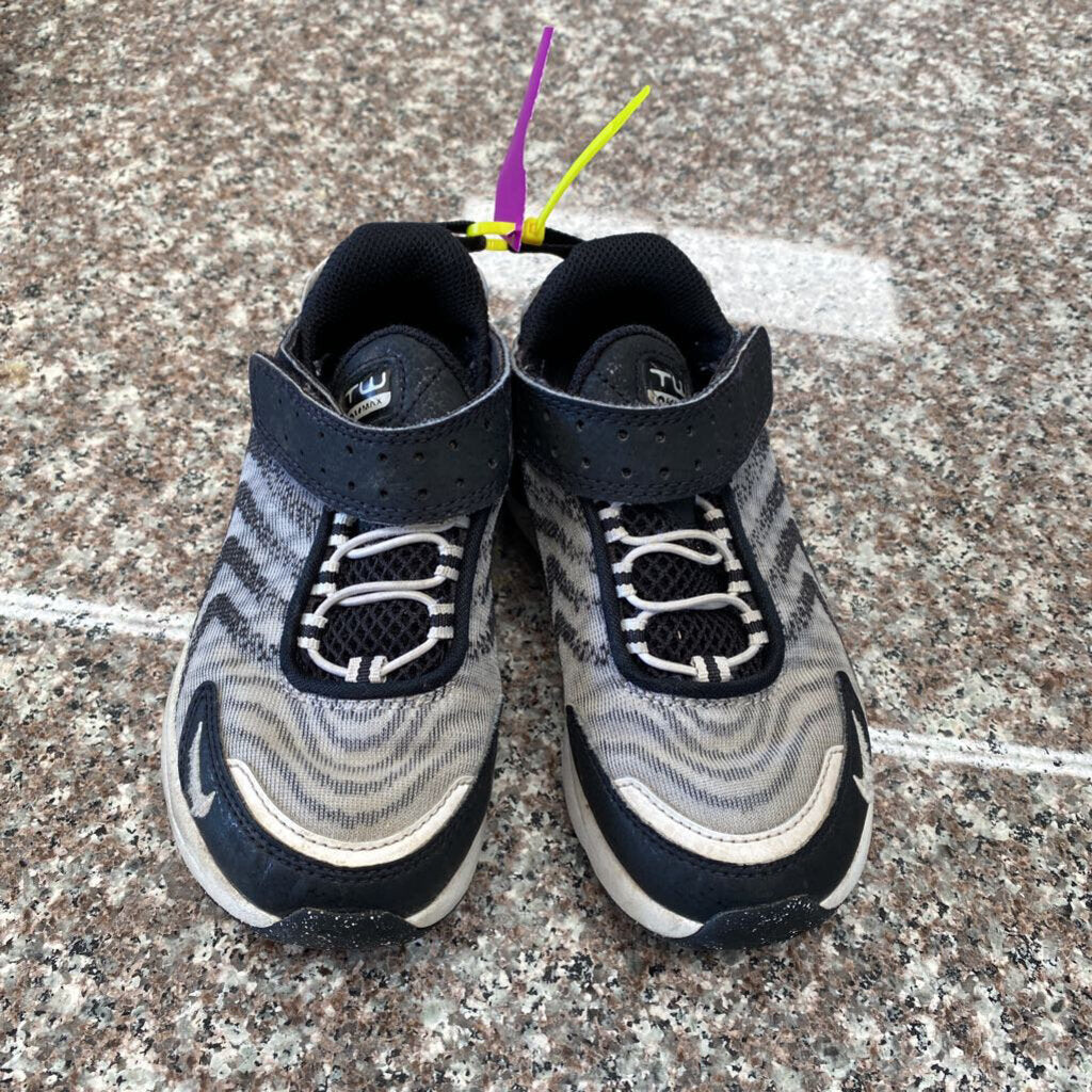 BOYS TW AIR MAX BLK/WHITE SHOES 11C