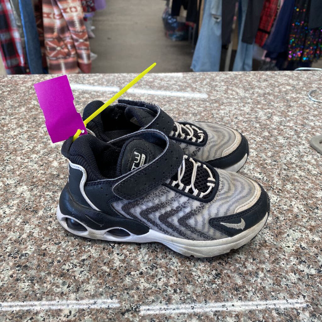 BOYS TW AIR MAX BLK/WHITE SHOES 11C