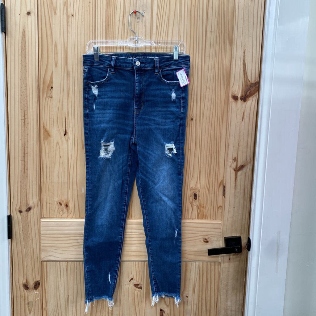 WOMENS AMERICAN EAGLE DK DENIM DIST. JEANS 10 REGULAR