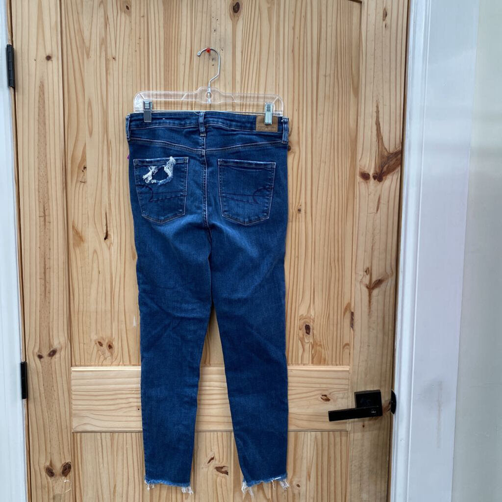 WOMENS AMERICAN EAGLE DK DENIM DIST. JEANS 10 REGULAR