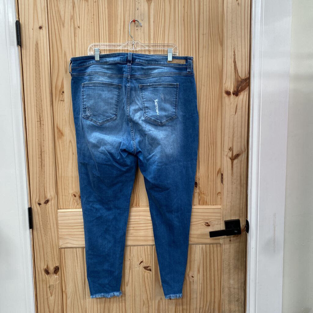 WOMENS MS CELLO DENIM DIST. JEANS 20