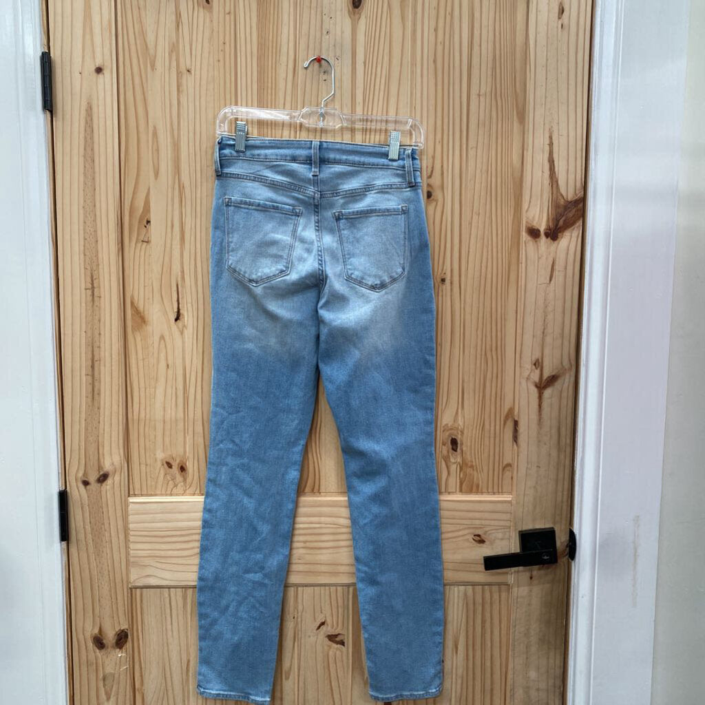 WOMENS OLD NAVY LT DENIM JEANS 2 NWT