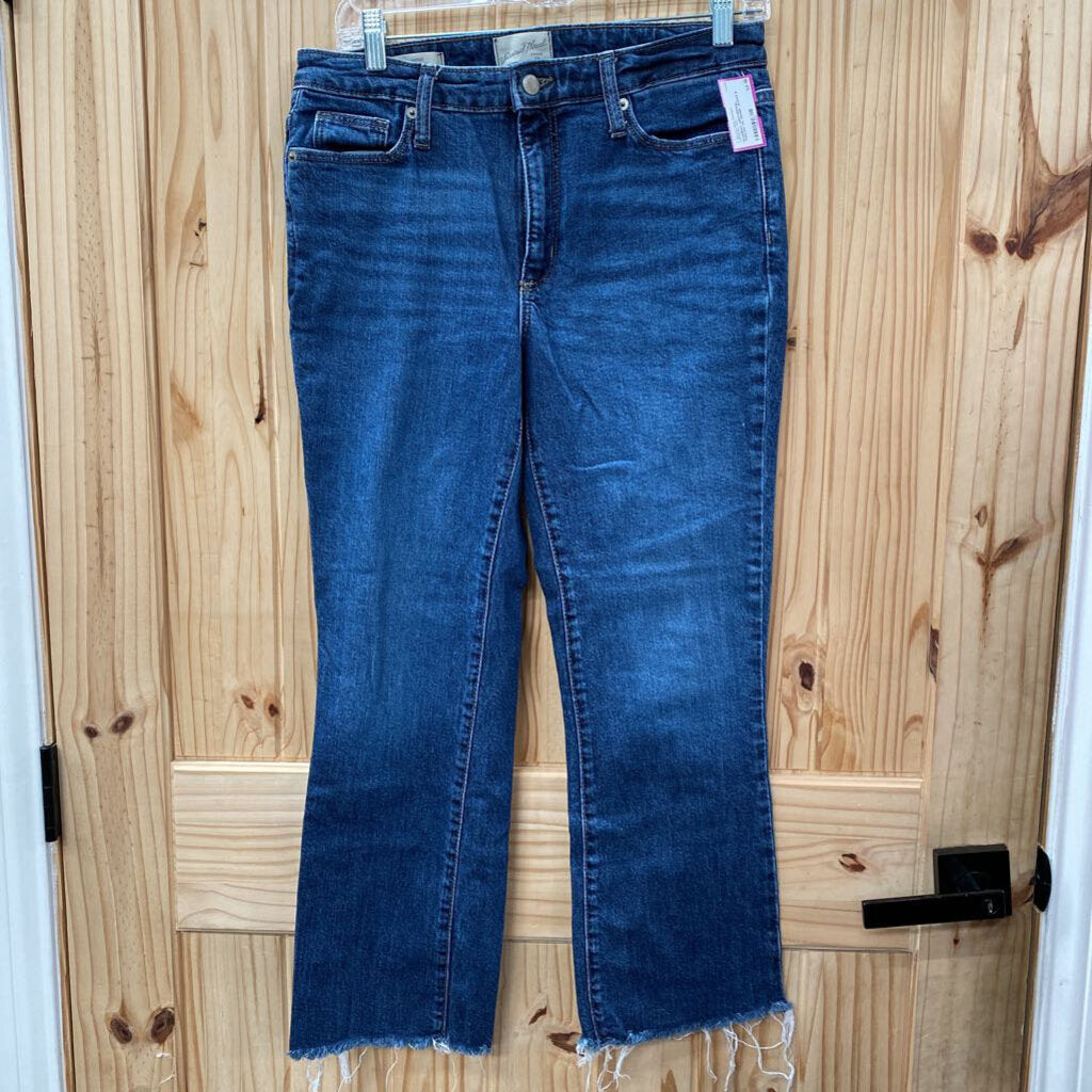 WOMENS UNOVERSAL THREAD DK DENIM JEANS 6