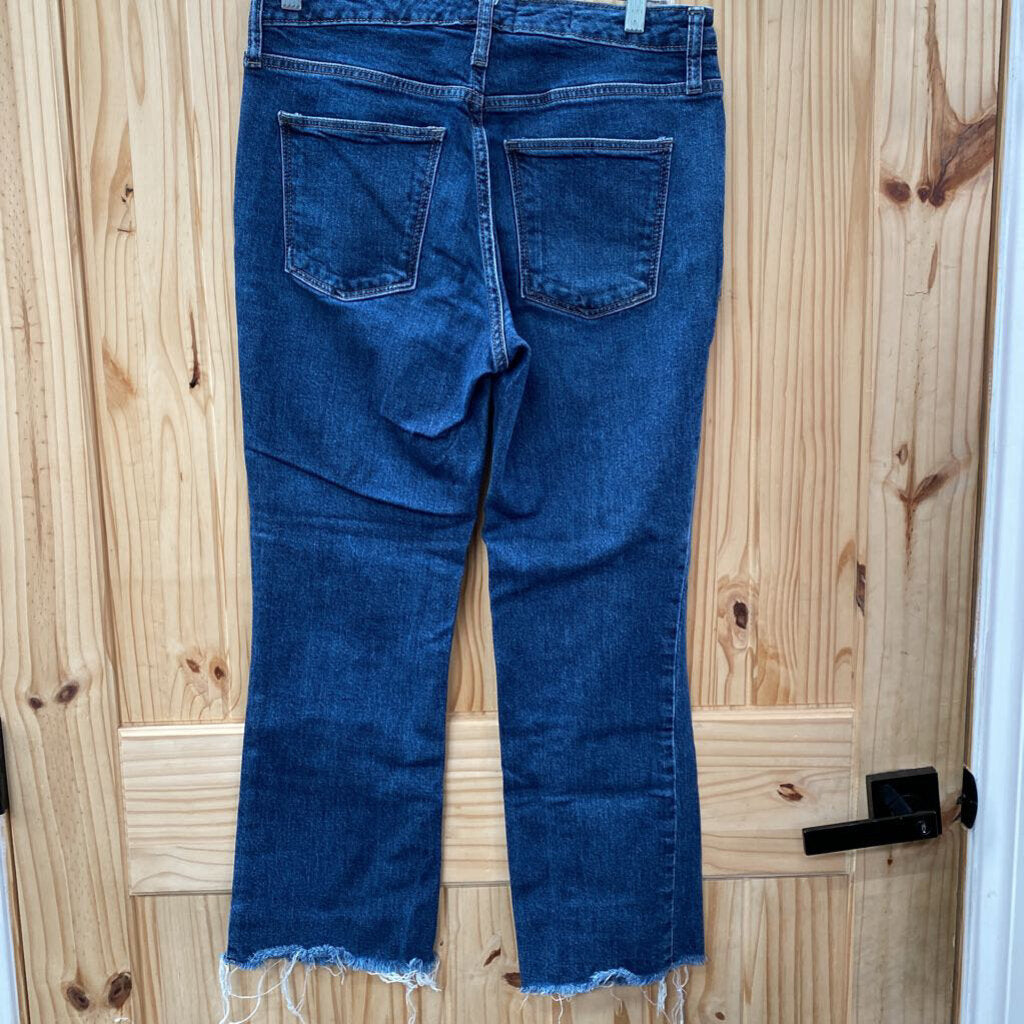 WOMENS UNOVERSAL THREAD DK DENIM JEANS 6