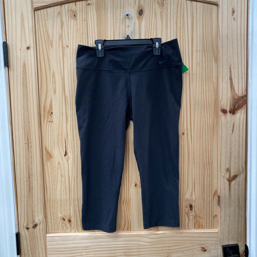 WOMENS NIKE CAPRIS BLK L