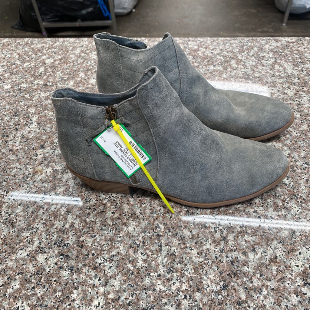 WOMENS CHAROLOTEE RUSSE LT TEAL ANKLE CASUALS 7 1/2