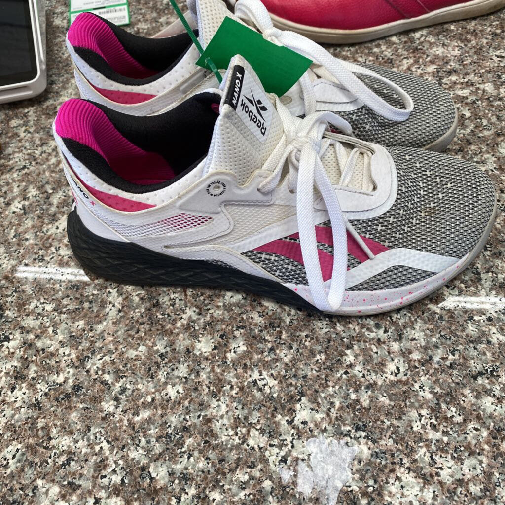 WOMENS REEBOK SHOES BLK/WHITE/PINK 7