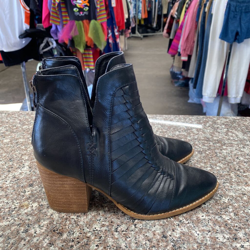 WOMENS BEAST BLK CASUAL ANKLE BOOTS 7.5