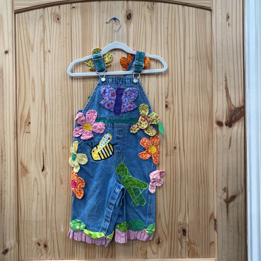 GIRLS OLD NAVY BLUE JEANS DENIM OVERALLS W/FLOWERS/ BEE/GRASSHOPPER XL 18/24M