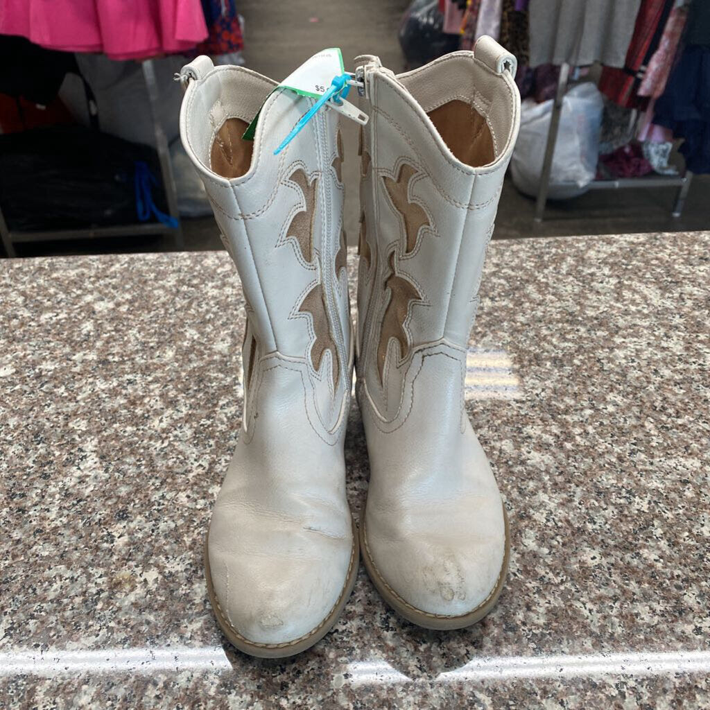 GIRLS WHITE BOOTS W/GOLD 12
