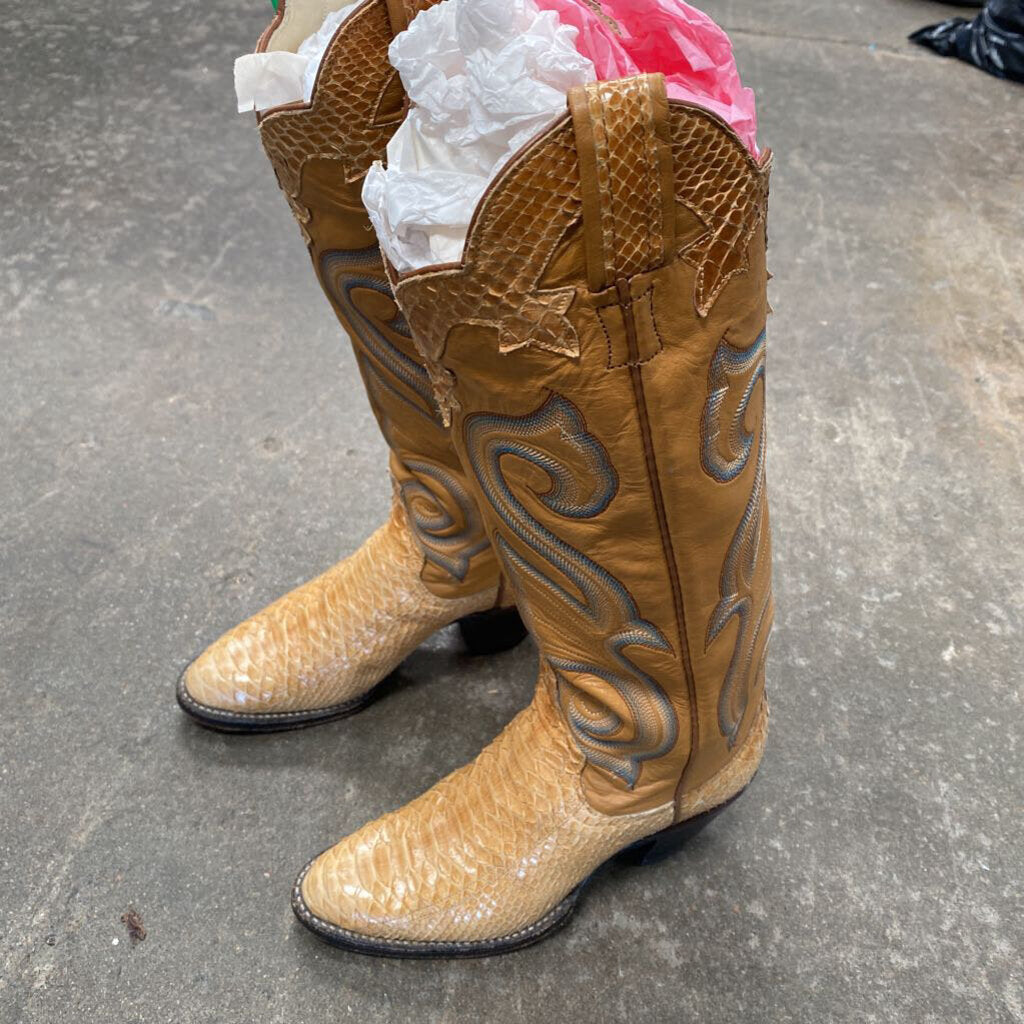 WOMENS VINTAGE LARRY MAHAN BOOTS LT TAN 5