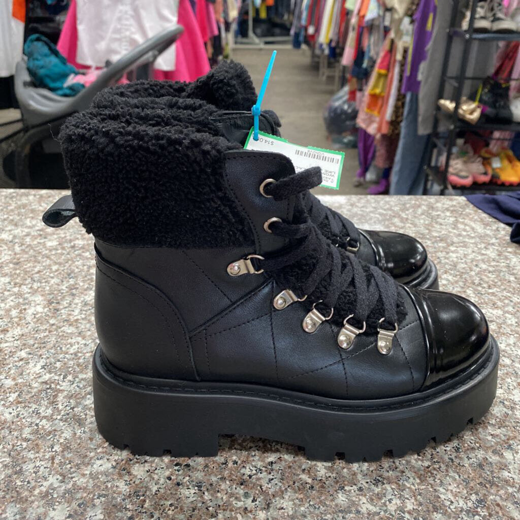 WOMENS BLACK BOOTS 7 LIKE NEW