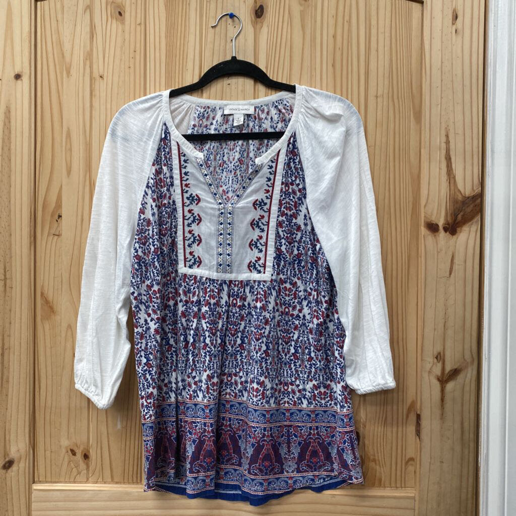 WOMENS VINTAGE X AMERIICA CASUAL TOP WINE/WHITE/BLUE W/FLOWERS L
