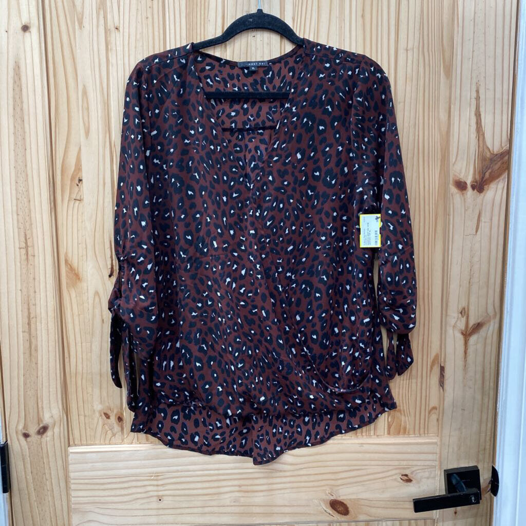 WOMENS WEST KEL WINE LEOPARD TOP XL