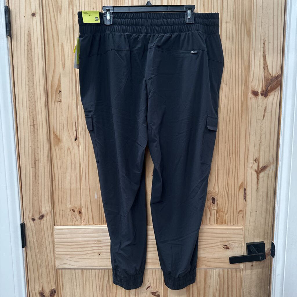 WOMENS ALL IN MOTION BLACK CARGO PANTS XL -NWT