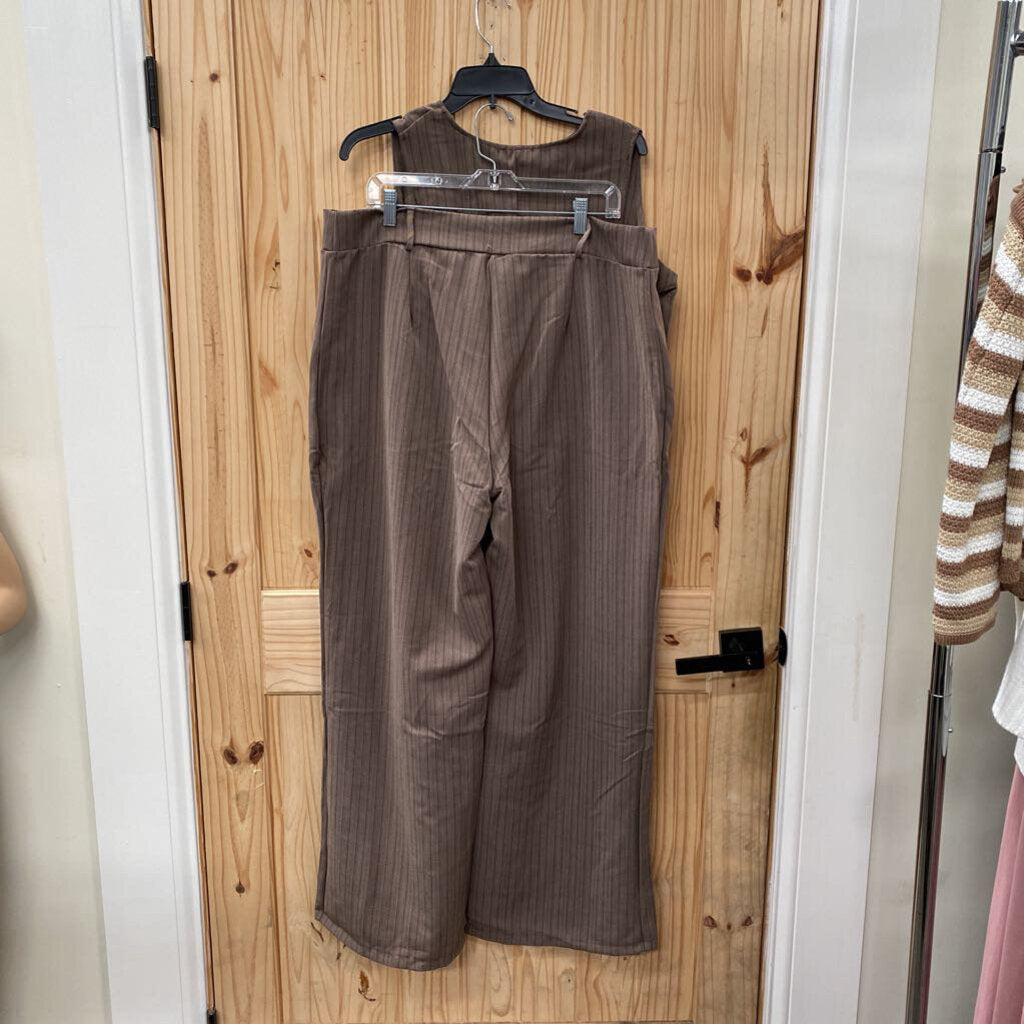 WOMENS FASHIONOVA 2PC SET DK TAUPE PINSTRIPE 1X NWT