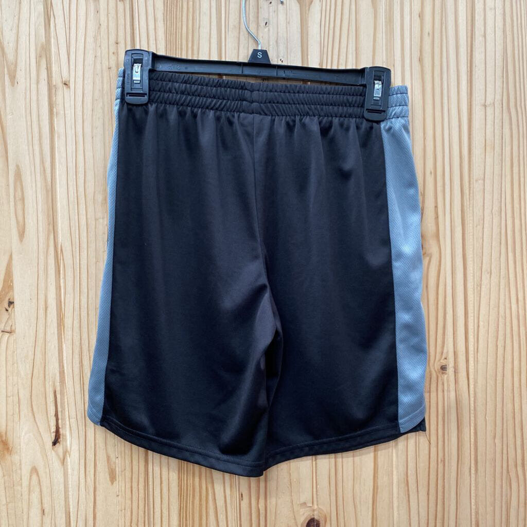 BOYS CHAMPIONS SHORTS BLK/GREY L 14/16