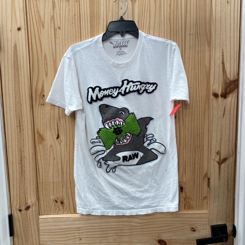 MONEY HUNGRY WHITE T-SHIRT W/SAHRK/MONEY M