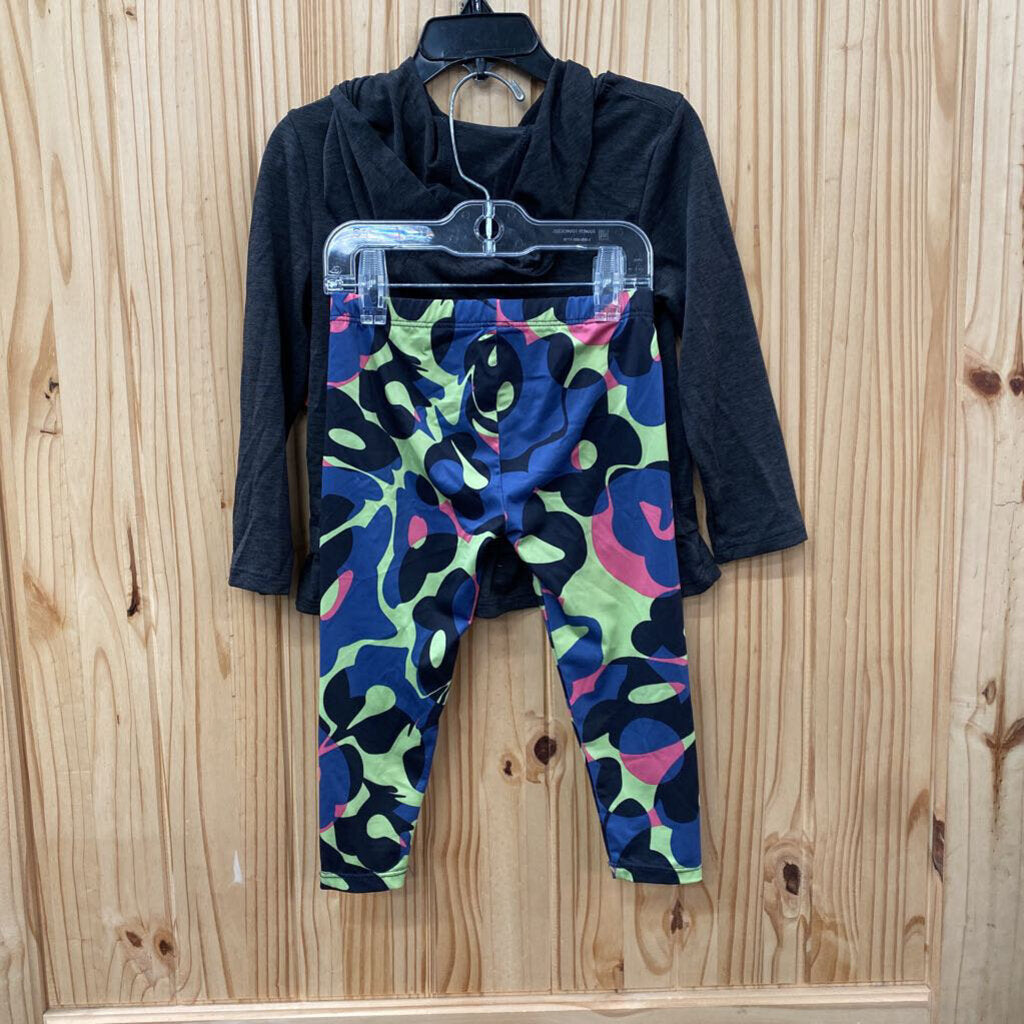 GIRLS ADIDAS 2PC SET CHARCOAL W/FLOWERS 2T