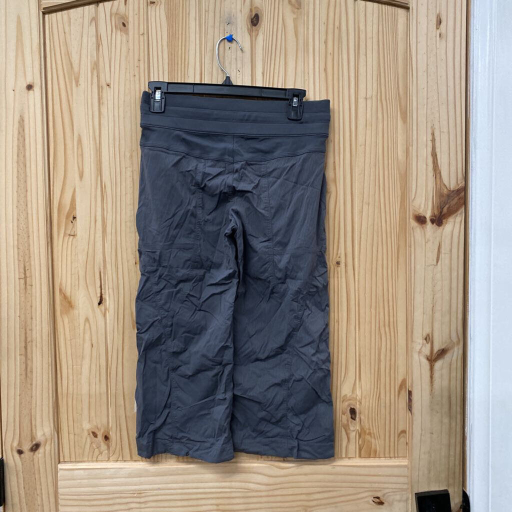 WOMENS LULULEMON DK GREY CAPRIS 4