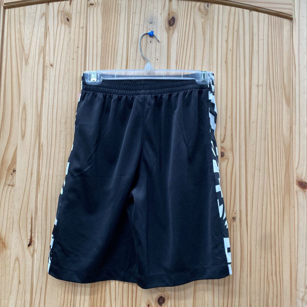 BOYS NIKE SHORTS BLK/WHITE L 12
