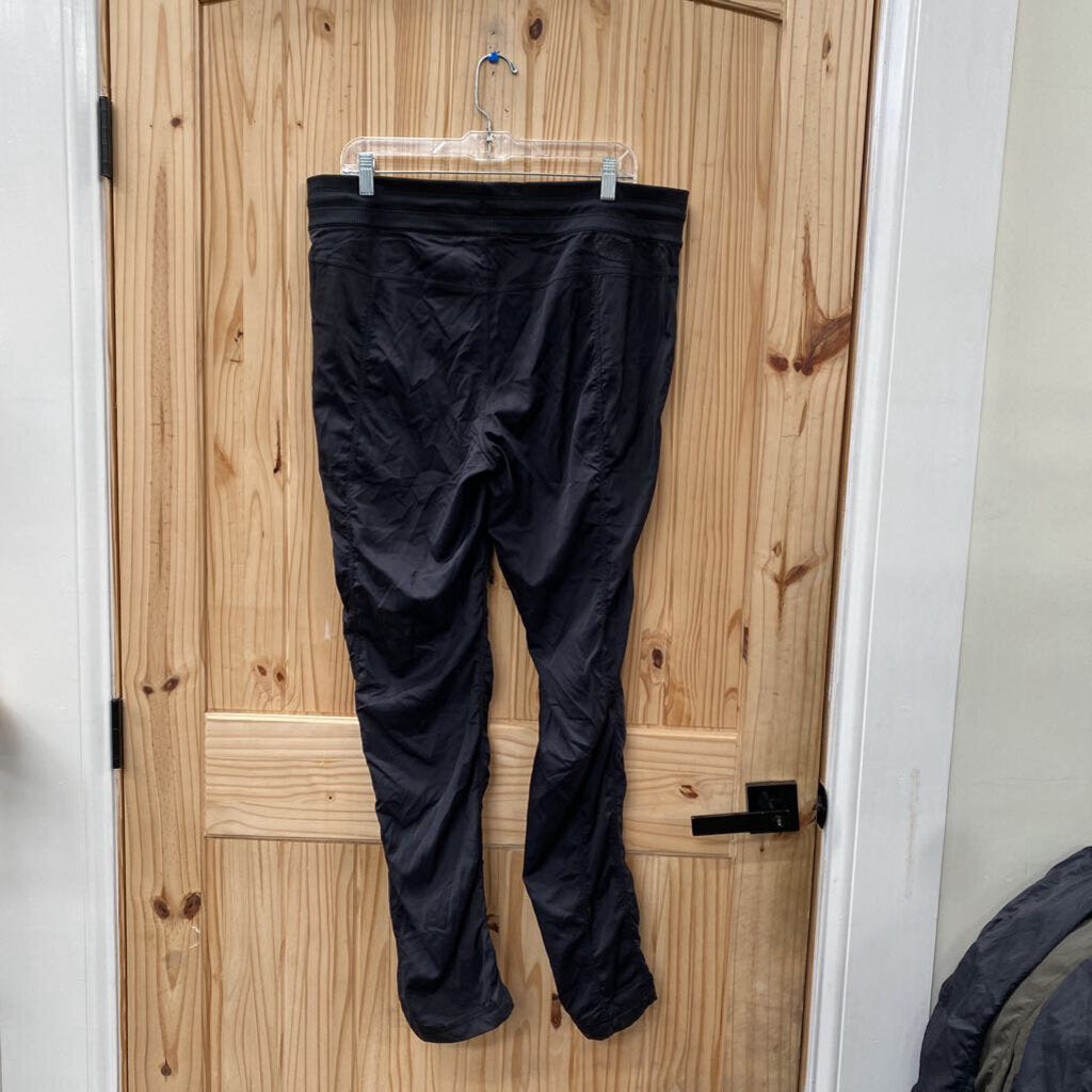 WOMENS THE NORTH FACE BLK PANTS XL NWT
