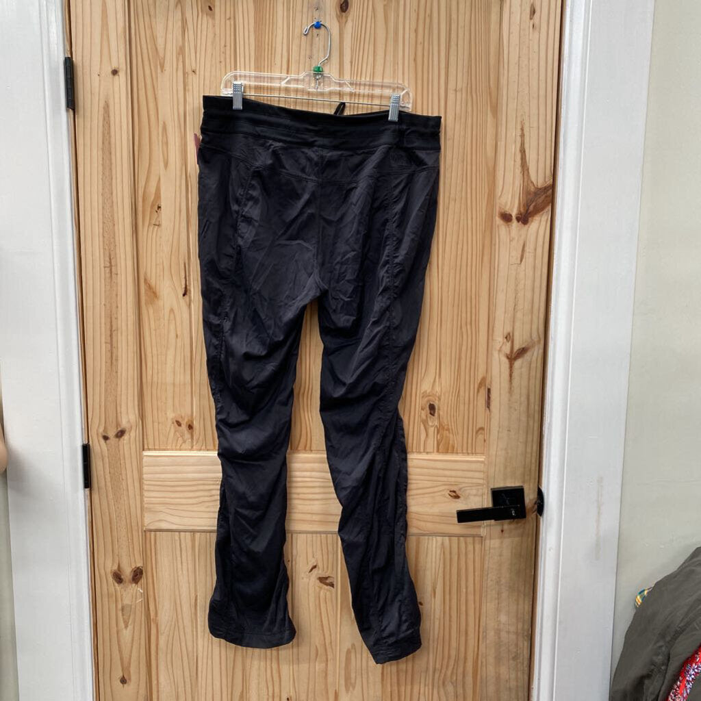 WOMENS THE NORTH FACE BLK PANTS XL NWT