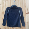 BOYS NIKE PULLOVER BLK/WHITE M 10/12