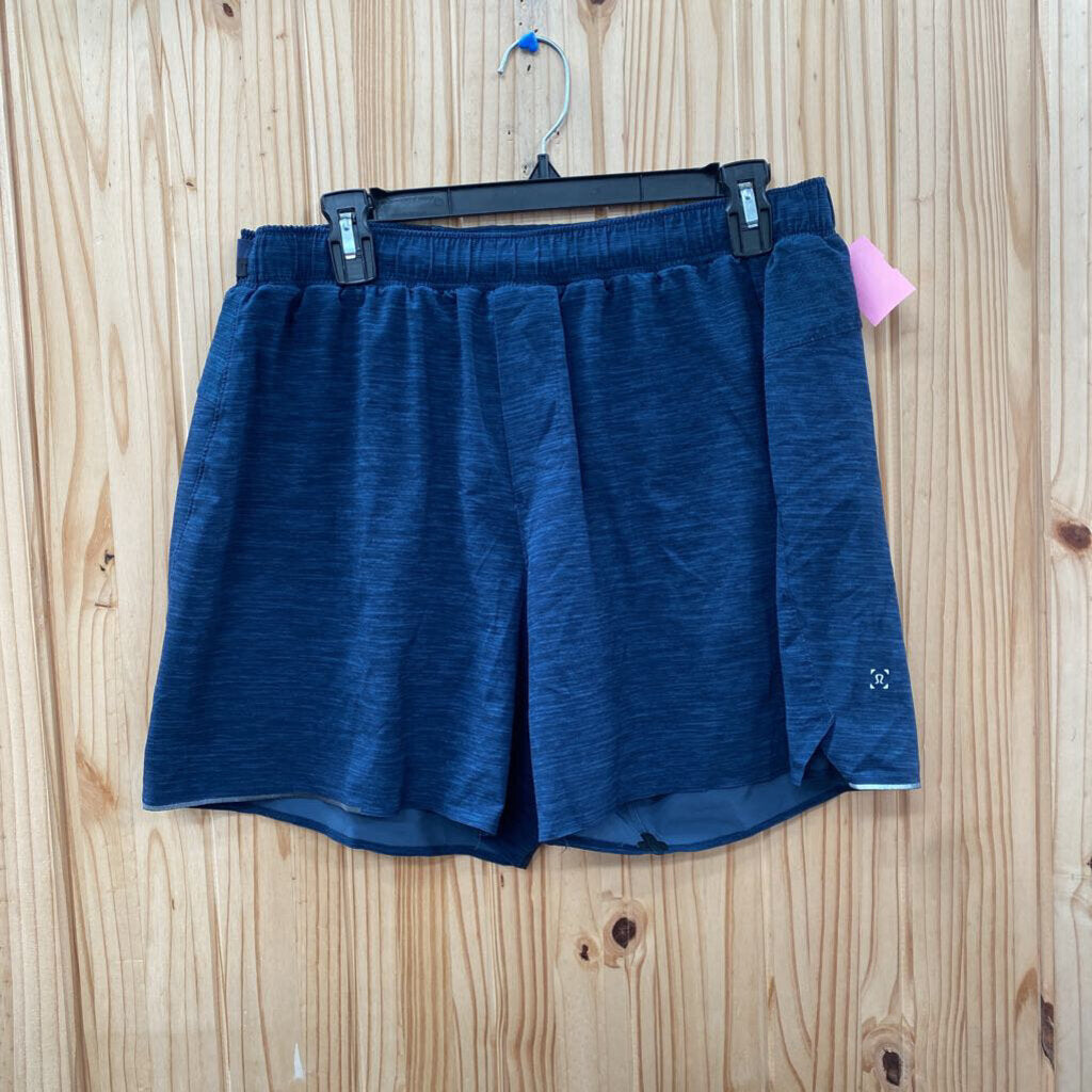 MENS LULULEMON BLUE SHORTS XL