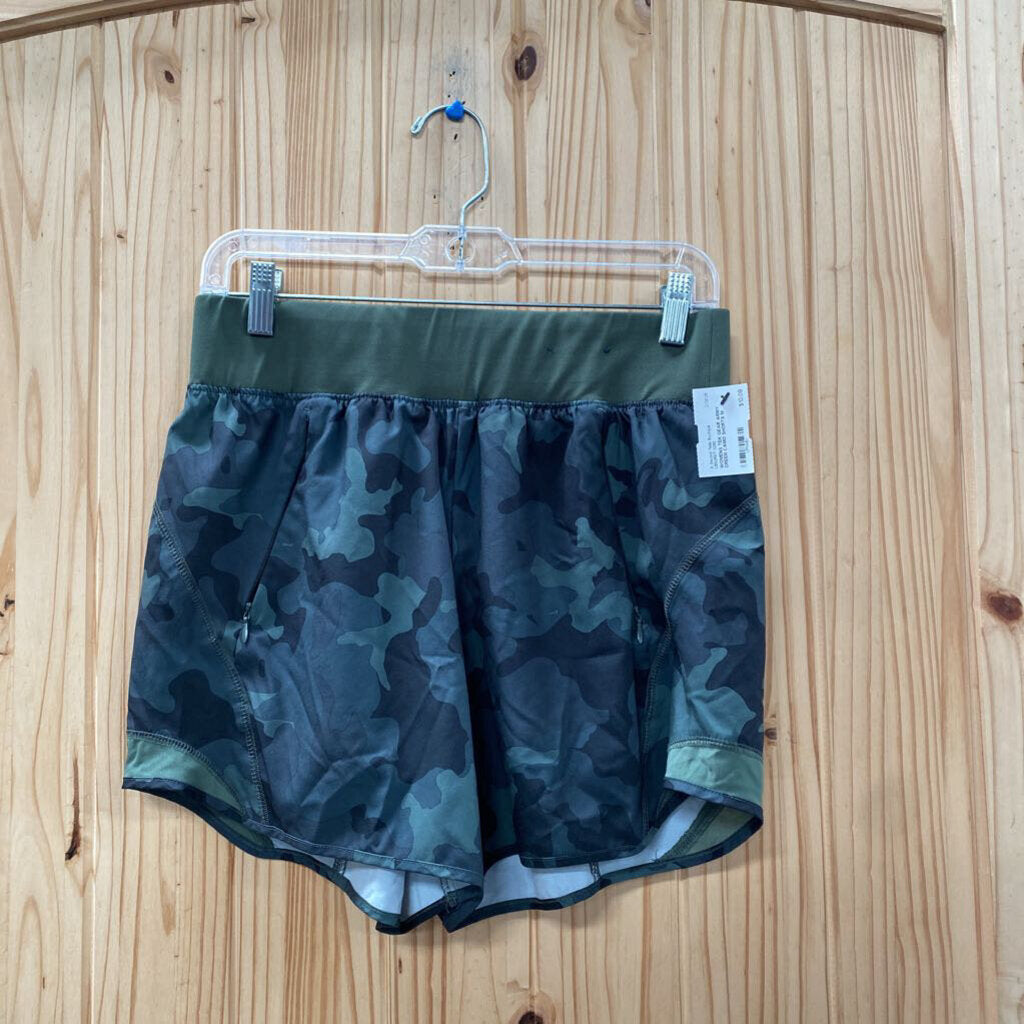 WOMENS TEK GEAR ARMY GREEN CAMO SHORTS M
