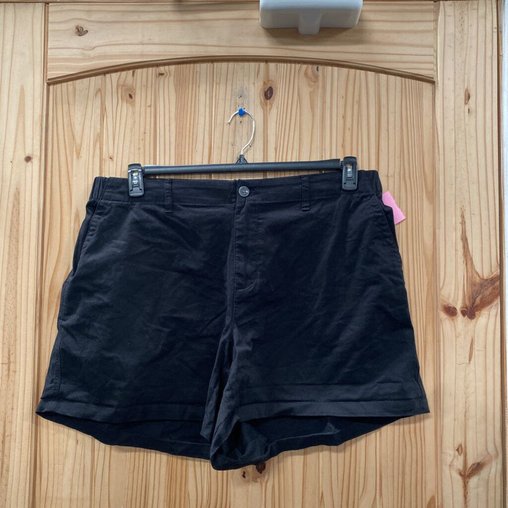 WOMENS OLD NAVY BLK SHORTS 2X NWT