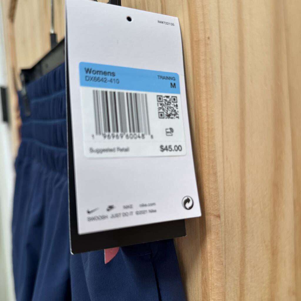 WOMENS NIKE TRAINING SHORTS NAVY BLUE M NWT