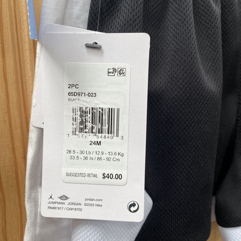 BOYS JORDAN 2PC SET WHITE/BLK/MULTI COLOR 24M NWT