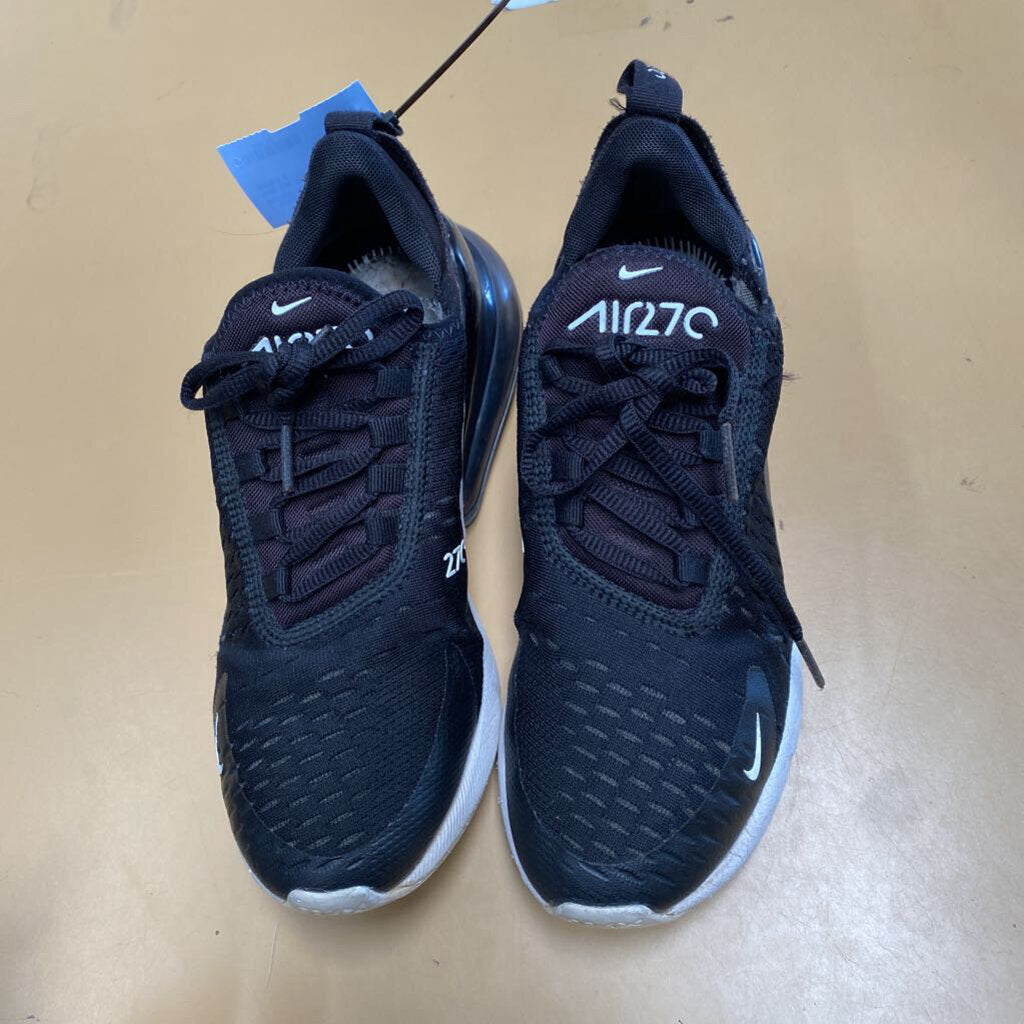NIKE AIR 270 BLK/WHITE SHOES 6